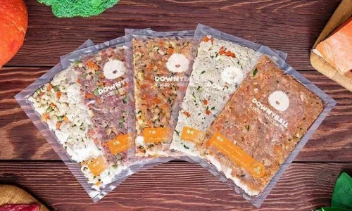 宠物鲜粮:“新物种”探索的危与机