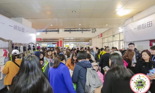 掀起现场热潮,让你HOLD不住!-北京宠物展