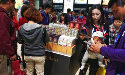 进口精品引爆京宠展，惊艳宠友朋友圈！