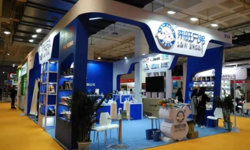 来旺兄弟闪亮登场京宠展-第一天精彩回顾